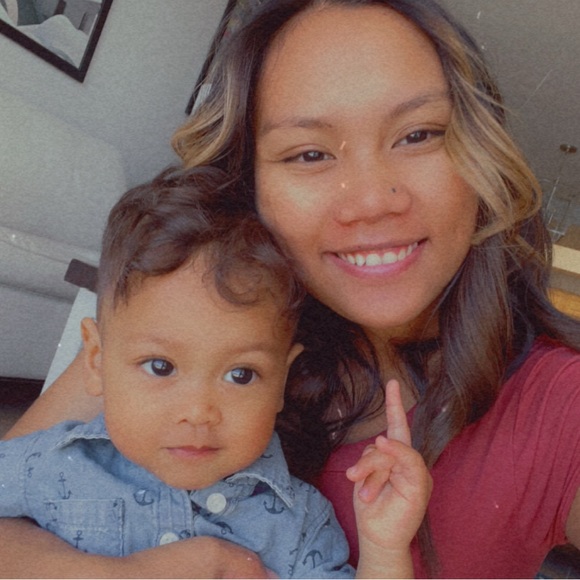 Meet your Posher, Aun 😊 - Picture 2 of 2